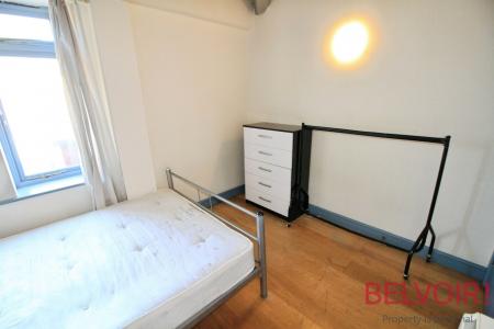 3 bedroom Flat to let in Foxrose Courtyard, Aberdeen Street, Nottingham