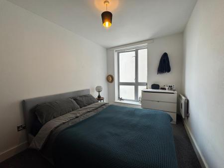2 bedroom Flat to let in Derby Road, Nottingham, NG1
