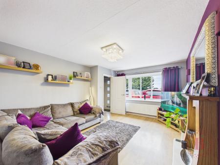 4 bedroom Detached house for sale in St Albans Road, Bulwell, NG6