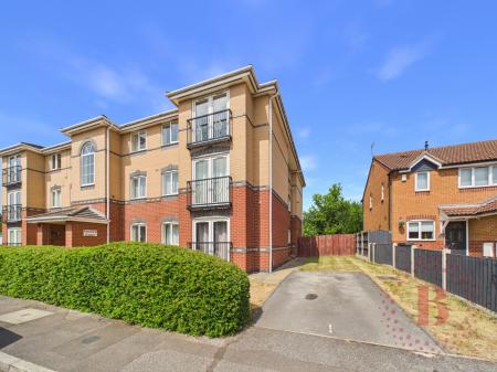 2 bedroom Flat to let in Off Kappler Close, Netherfield, NG4