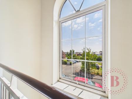 2 bedroom Flat to let in Off Kappler Close, Netherfield, NG4