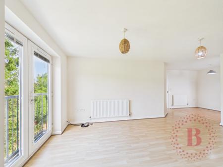 2 bedroom Flat to let in Off Kappler Close, Netherfield, NG4