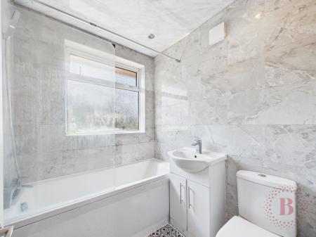 3 bedroom Semi-detached house for sale in St Albans Road, Bulwell, NG6