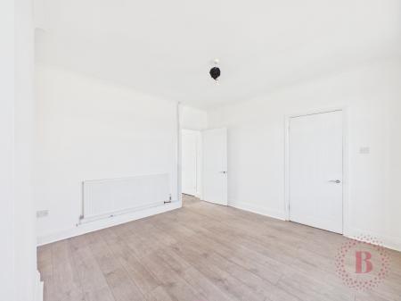 3 bedroom Semi-detached house for sale in St Albans Road, Bulwell, NG6