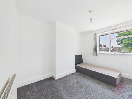3 bedroom Semi-detached house for sale in St Albans Road, Bulwell, NG6