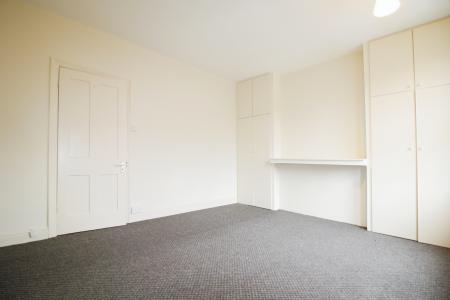 2 bedroom Flat to let in Exeter Road, Nottingham, NG7