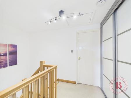 3 bedroom Terraced House for sale in Deabill Road, Netherfield, NG4