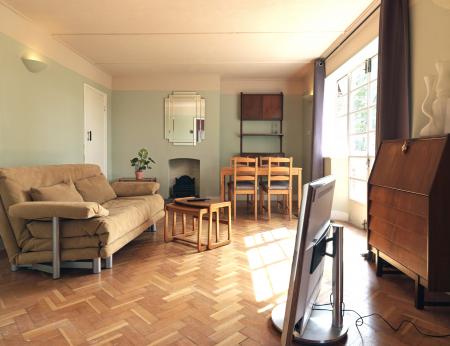 2 bedroom Flat to let in Mansfield Road, Mapperley Park, Nottingham, NG5