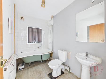 3 bedroom Detached house for sale in Princes Street, Mansfield, NG18