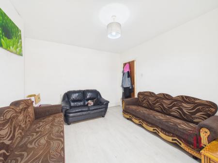 5 bedroom Terraced House for sale in Birrell Road, Forest Fields, Nottingham, NG7