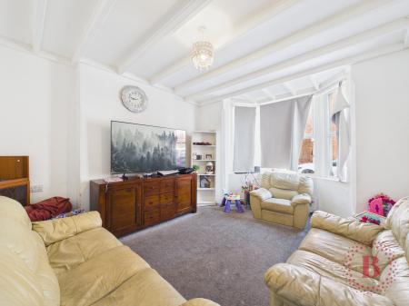 5 bedroom Terraced House for sale in Birrell Road, Forest Fields, Nottingham, NG7
