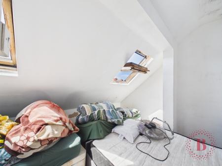 5 bedroom Terraced House for sale in Birrell Road, Forest Fields, Nottingham, NG7