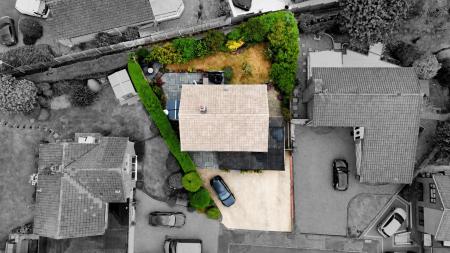 4 bedroom Detached house for sale in Highfield Close, Ravenshead, NG15