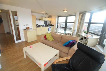 2 bedroom Apartment to let in The Arena, Standard Hill, Nottingham, NG1