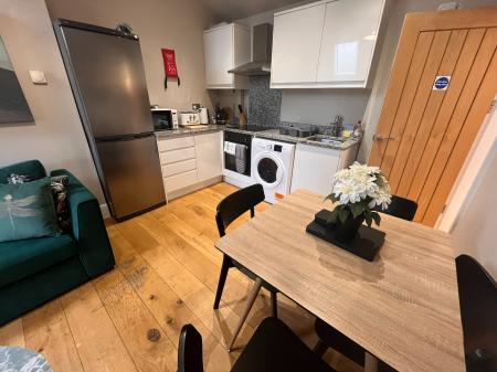 1 bedroom Apartment to let in Market Street, Nottingham, NG1