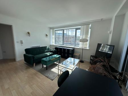 1 bedroom Flat to let in Cranbrook Street, Hockley, Nottingham, NG1