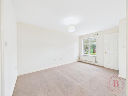 2 bedroom Town house for sale in Japonica Drive, Bulwell, NG6