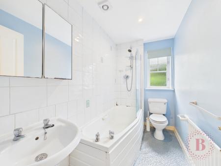 2 bedroom Town house for sale in Japonica Drive, Bulwell, NG6