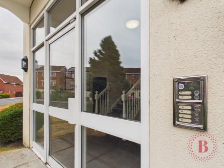 2 bedroom Flat for sale in Goldstraw Lane, Newark, Fernwood, NG24