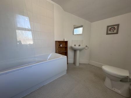 1 bedroom House share to let in Maples Street, Radford, Nottingham, NG7