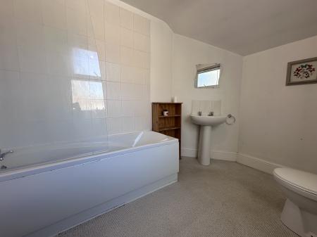 1 bedroom House share to let in Maples Street, Radford, Nottingham, NG7
