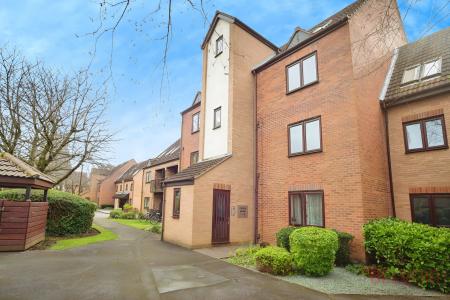 Curlew Wharf, Castle Marina, Nottingham, NG7