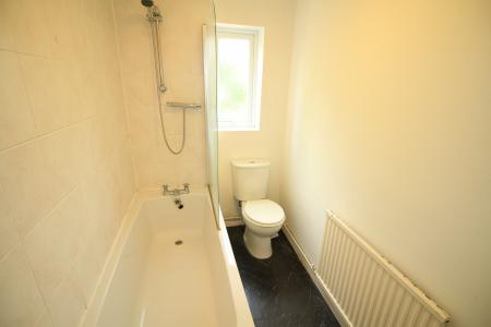 2 bedroom Terraced House to let in Cromwell Street, Nottingham, NG7
