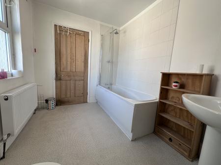 1 bedroom House share to let in Maples Street, Radford, Nottingham, NG7