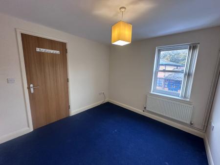 1 bedroom Apartment to let in Carlton Road, Nottingham, NG3