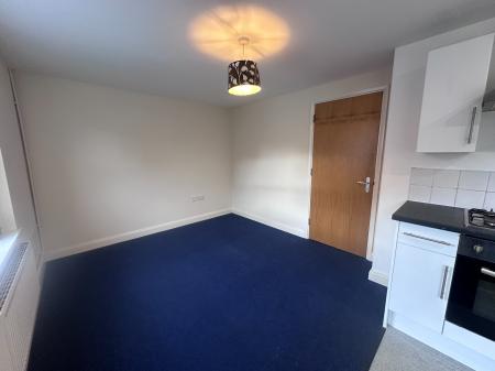 1 bedroom Apartment to let in Carlton Road, Nottingham, NG3