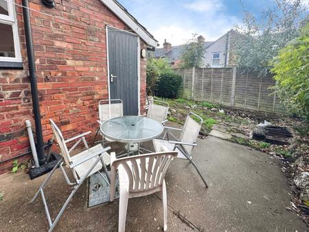 4 bedroom Terraced House to let in Osborne Grove, Sherwood, Nottingham, NG5 2HE