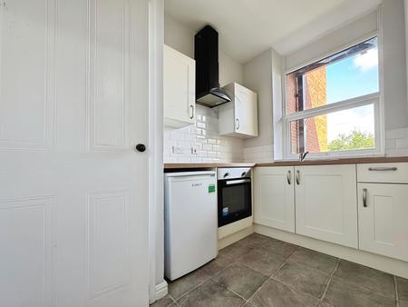 2 bedroom Flat to let in Leen Gate, Lenton, Nottingham, NG7