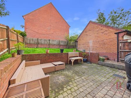 3 bedroom End of terrace house for sale in Valley View, Mansfield, NG18