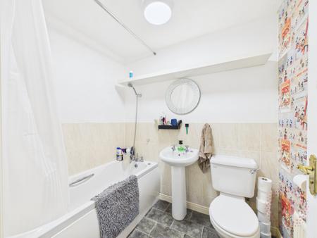 3 bedroom End of terrace house for sale in Valley View, Mansfield, NG18