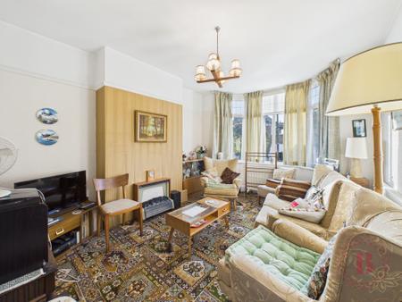 3 bedroom Semi-detached house for sale in Lichfield Avenue, Mansfield, NG18