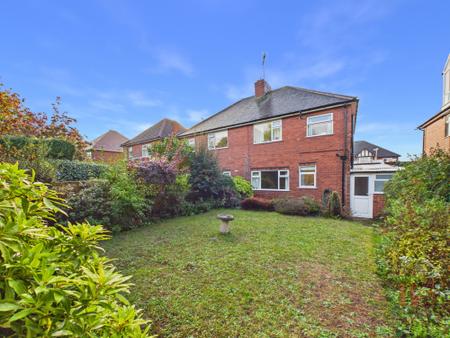 3 bedroom Semi-detached house for sale in Lichfield Avenue, Mansfield, NG18