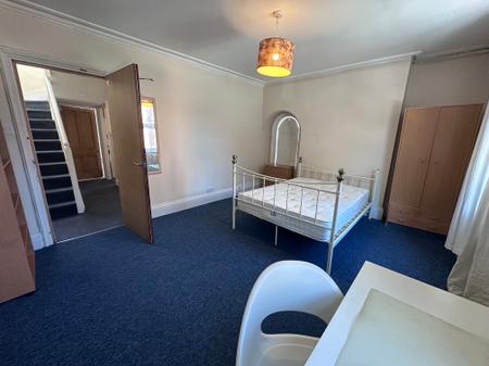 1 bedroom House share to let in Maples Street, Radford, Nottingham, NG7