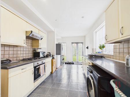 3 bedroom Semi-detached house for sale in Highbury Avenue, Bulwell, NG6