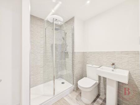 5 bedroom Detached house for sale in High Oakham Ridge, Mansfield, NG18