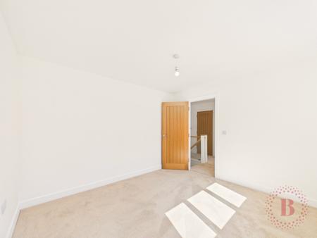 5 bedroom Detached house for sale in High Oakham Ridge, Mansfield, NG18