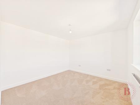 5 bedroom Detached house for sale in High Oakham Ridge, Mansfield, NG18