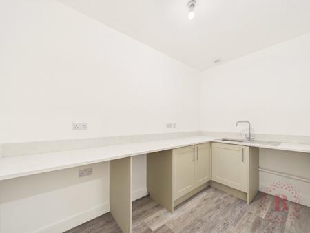 4 bedroom Detached house for sale in The Kingfisher, High Oakham Ri, Mansfield, NG18