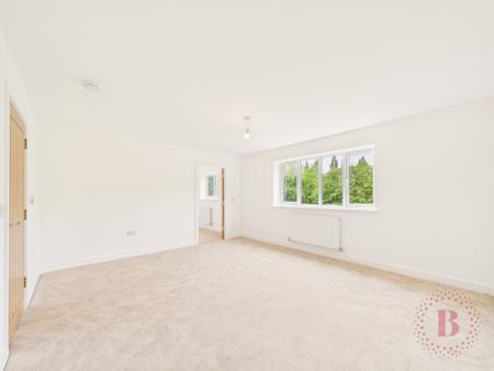4 bedroom Detached house for sale in The Kingfisher, High Oakham Ri, Mansfield, NG18
