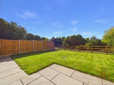 4 bedroom Detached house for sale in The Kingfisher, High Oakham Ri, Mansfield, NG18