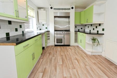 3 bedroom Semi-detached house for sale in Arnold Crescent, Sawley, Sawley, NG10