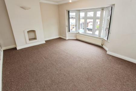 3 bedroom Semi-detached house for sale in Arnold Crescent, Sawley, Sawley, NG10