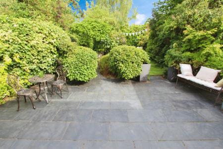 3 bedroom Semi-detached house for sale in Carrfield Avenue, Long Eaton, Long Eaton, NG10