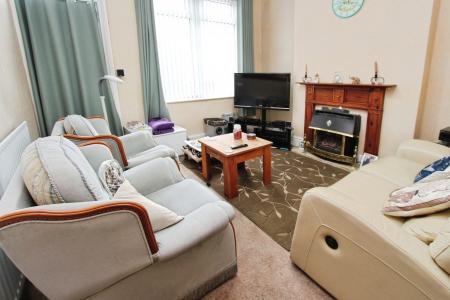 3 bedroom Semi-detached house for sale in College Street, Long Eaton, Long Eaton, NG10