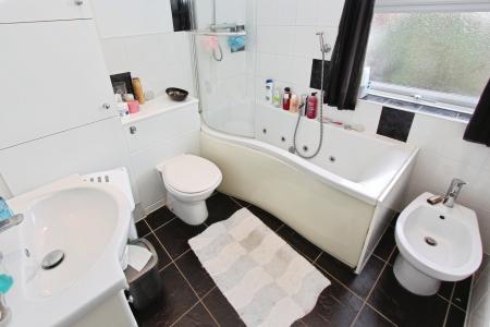 3 bedroom Semi-detached house for sale in College Street, Long Eaton, Long Eaton, NG10
