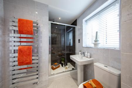 5 bedroom Detached house for sale in Field Farm, Stapleford, Stapleford, NG9